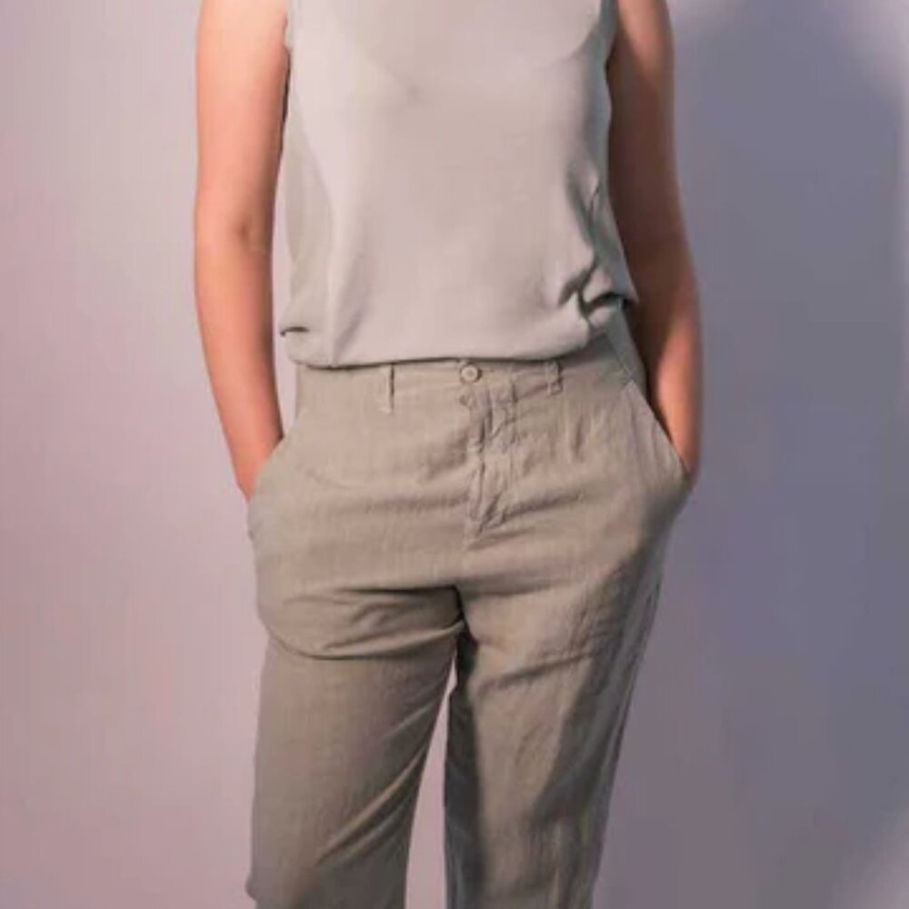 Transit Par Such Tapered Linen Pant in Green Water